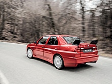 Единственный экземпляр Alfa Romeo 155 GTA Stradale продадут на аукционе