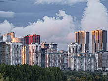 Названы районы Москвы с максимально подешевевшим жильем в новостройках