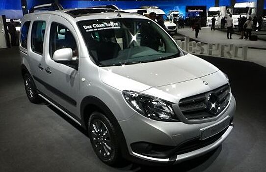 Минивэн Mercedes-Benz Citan прибавил в цене от 82 до 110 тысяч рублей