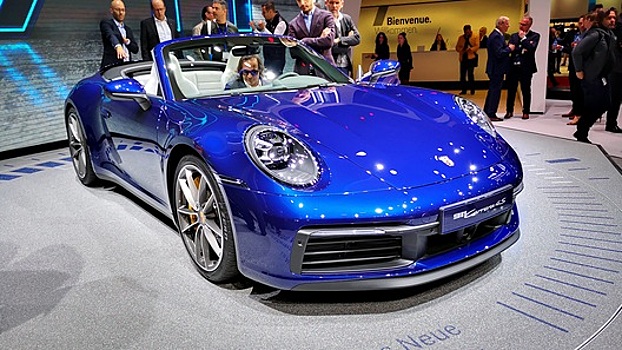 Porsche привез в Женеву новый 911-й без крыши (есть цены для России)