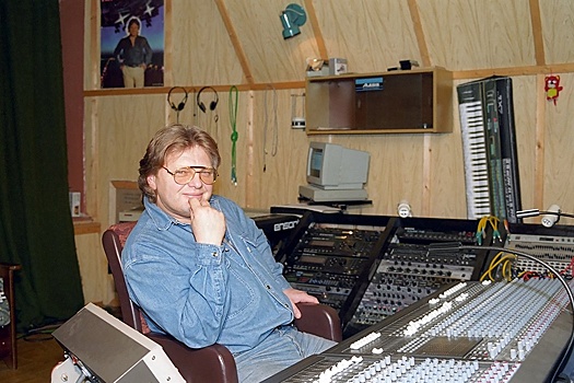 Юрий Антонов возмущенно назвал "брехней" слова о своих огромных заработках