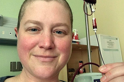 Здоровую женщину отправили на химиотерапию дважды