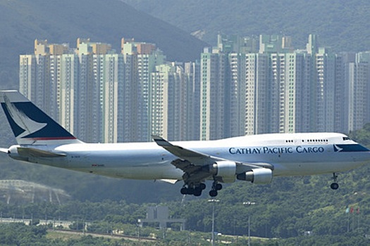 Cathay Pacific остановила полеты над Каспием из-за ракет РФ