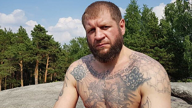 Врач Емельяненко: «Бой в августе? Это недопустимо. Организм зависимого работает не так, как у нормального человека»