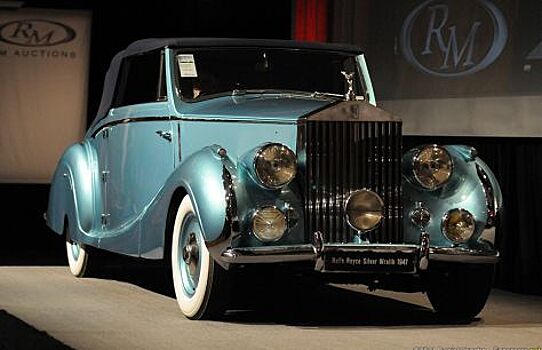 Любимый Rolls-Royce Элизабет Тейлор продадут почти за полмиллиарда рублей