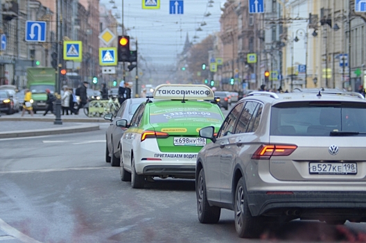 Сколько стоит такси в Петербурге с начала нового года