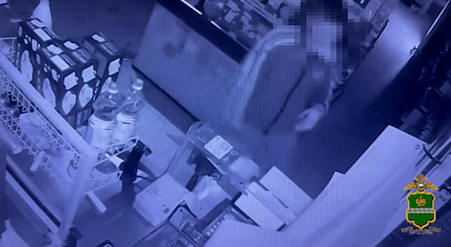 Соседи помогли поймать пьяного вора