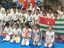 Абхазские каратисты взяли два "золота" на Чемпионате мира в Москве