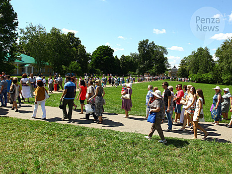 Всероссийский лермонтовский праздник поэзии в «Тарханах» посетили около 10 тыс. человек
