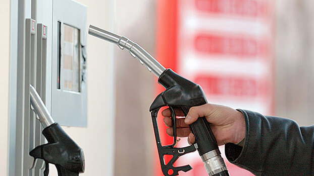 Правительство заявило о готовности снизить акцизы на бензин