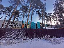 Стройку детской больницы в Чите заморозили после череды нарушений и коррупционных дел