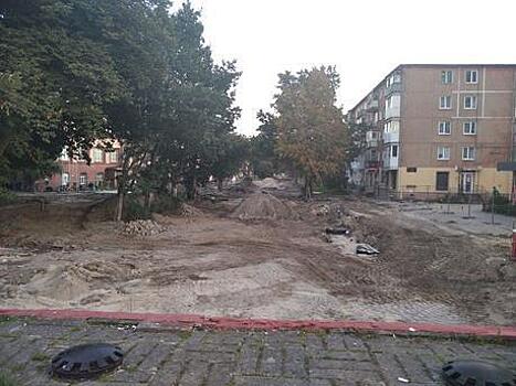 В мэрии рассказали, как идут работы по реконструкции сквера на Рокоссовского