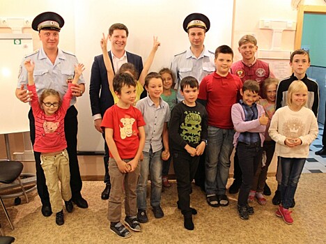 ГИБДД ЗАО и Общественный совет УВД по ЗАО провели мероприятие по ПДД в ЦСПСиД «Доверие»