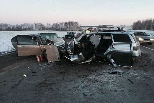 В Татарстане в ДТП погибли четыре человека