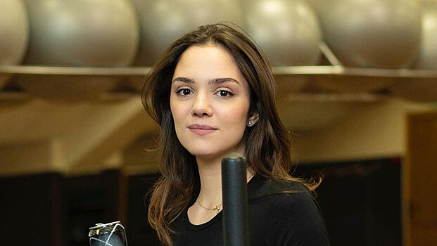 Евгения Медведева: «Каждый спортсмен воспитывается с тем уклоном, что золото Олимпиады, ЧМ – высшая награда. Сейчас меняется вектор в сторону удовольствия от процесса»