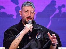 Артемий Лебедев заступился за туалетную бумагу с Кремлем