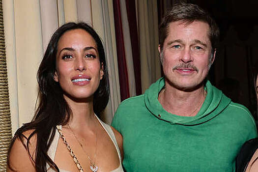 Актер Бред Питт появился на публике с девушкой Инес де Рамон