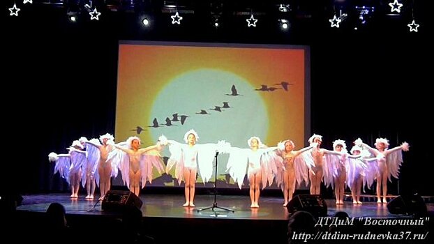 Во дворце творчества «Восточный» в честь Международного Дня танца провели праздничный концерт