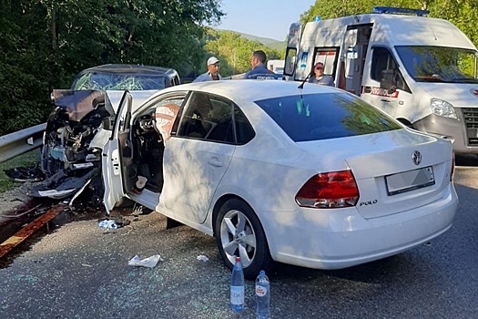 На Кубани пять человек пострадали в ДТП на федеральной трассе "Дон"