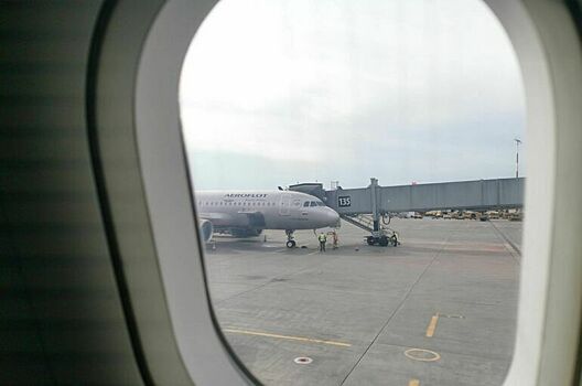 В аэропорту Пулково задержали более 60 рейсов