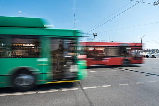 В Казани ищут водителя автобуса, наехавшего на женщину