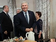 Мастер диалога. Владимир Мякуш отмечает 70-летний юбилей