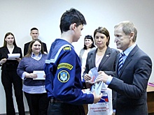 Школьникам из Кировского района Екатеринбурга торжественно вручили паспорта