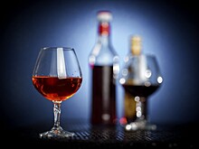 Фальшивый премиум: жителя Новороссийска ждёт суд за подделку дорогого алкоголя