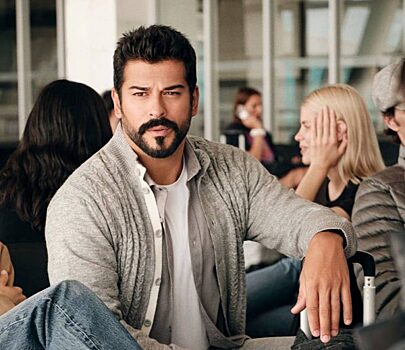 Актер из турецких сериалов Бурак Озчивит примет участие в киноконцертах «Музыка турецких сериалов» в Москве и Санкт-Петербурге