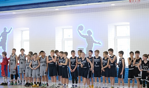 В Волгограде проходит крупный детско-юношеский турнир по баскетболу