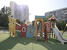 Благоустройство территорий школ и детских садов началось в столице