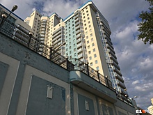 В осаде 332 квартиры: жильцов многоэтажки на Московской три недели продержали на карантине по кори