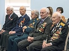 Омским ветеранам вручили медали в честь 75-летия Победы