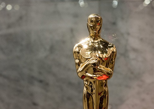 В этом году церемония Oscar получилась противоречивой, но впечатляющей