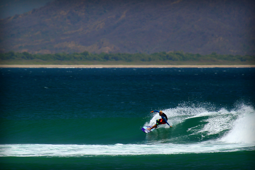 Школа Серфинга Surf Holidays, Puerto Escondido, Мексика, Северная Америка и Карибы