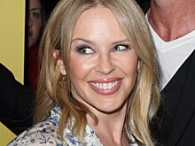 52-летняя поп-звезда Кайли Миноуг ответила на слухи о скорой свадьбе