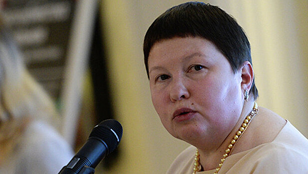 Сутормина назвала "совершенно диким" объявить Россию "страной-агрессором"