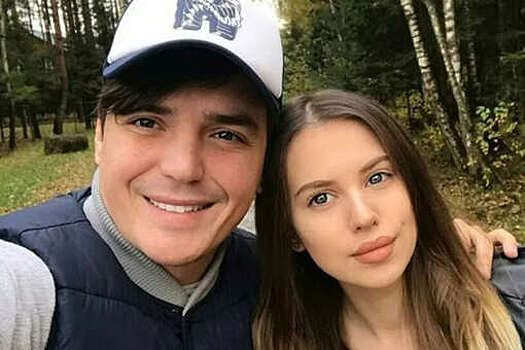 Звезды "Дома-2" Саша Артемова и Евгений Кузин официально развелись спустя три года после расставания