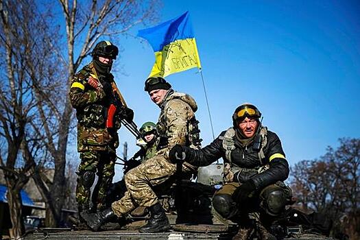 Что означает заявление Киева о приведении всех войск ВСУ в Донбассе в высшую степень боевой готовности