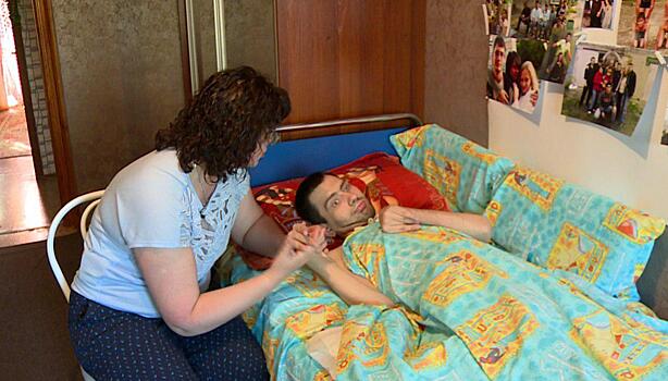 «Гной был по всему телу». Мужчина стал инвалидом после визита к дантисту