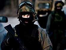 На место ЧП в Екатеринбурге отправили отряд СОБР
