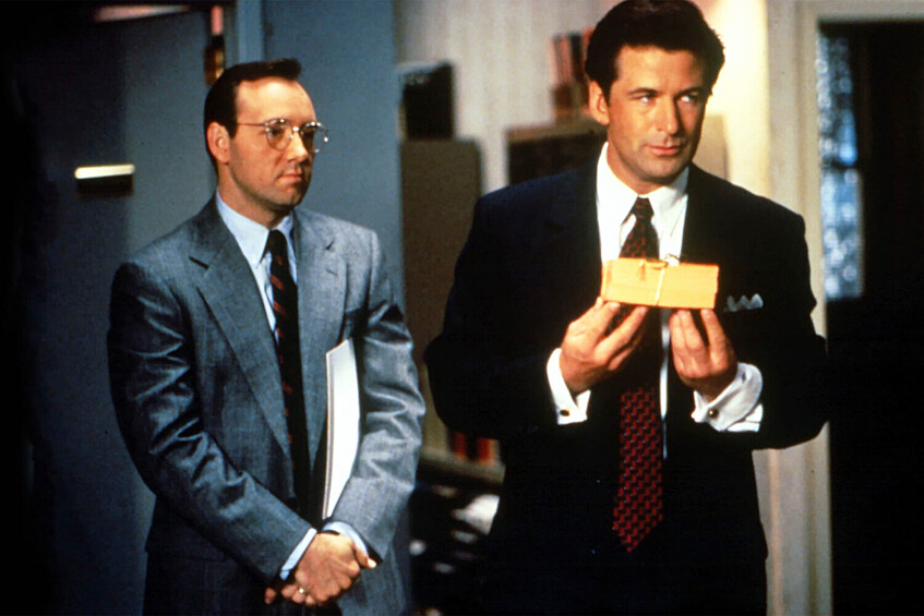 «Американцы», Джеймс Фоули (1992).  Партнерами Спейси по съемочной площадке «Американцев» были Аль Пачино, Джек Леммон, Алек Болдуин, Алан Аркин и Эд Харрис. Они сыграли опытных дельцов, которые борются за клиентов, желающих получить землю, — и сталкиваются с преступниками. Критики считали картину одной из лучших в 1992 году, а Аль Пачино был номинирован на «Оскар» за лучшую мужскую роль второго плана.