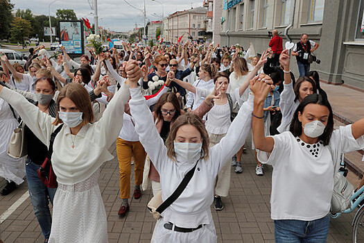 В Минске продолжаются акции солидарности с задержанными