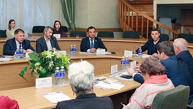 «Я плачу налоги, где мои дороги?»