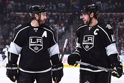 Копитар и Даути вышли на третье место в истории НХЛ по очкам дуэта форварда и защитника