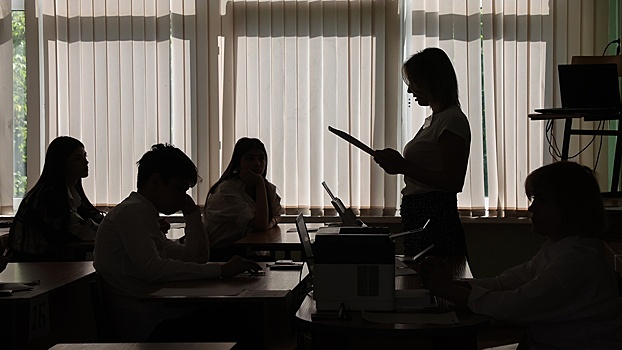 Более 216 тыс. человек сдадут ЕГЭ по информатике и иностранным языкам 7–8 июня