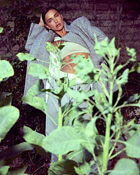 Ирина Шейк стала лицом нового модного бренда _by.Alexander