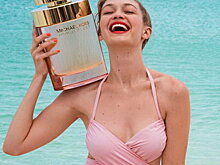 Джиджи Хадид взяла духи Wonderlust в экзотическое путешествие
