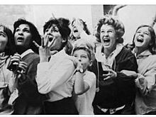 Арт-центр «Свободный 24» приглашает на премьеру спектакля «Фанатки»