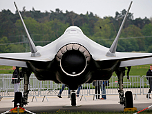 Пандемия коронавируса ударила по американским F-35